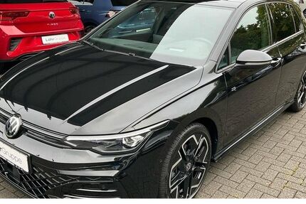 VW Golf 14.390 km 37.480 € Koblenz 56076