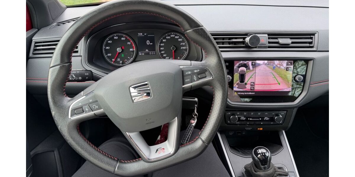 Seat Arona 88.000 km 13.499 &euro; Frankfurt 60326