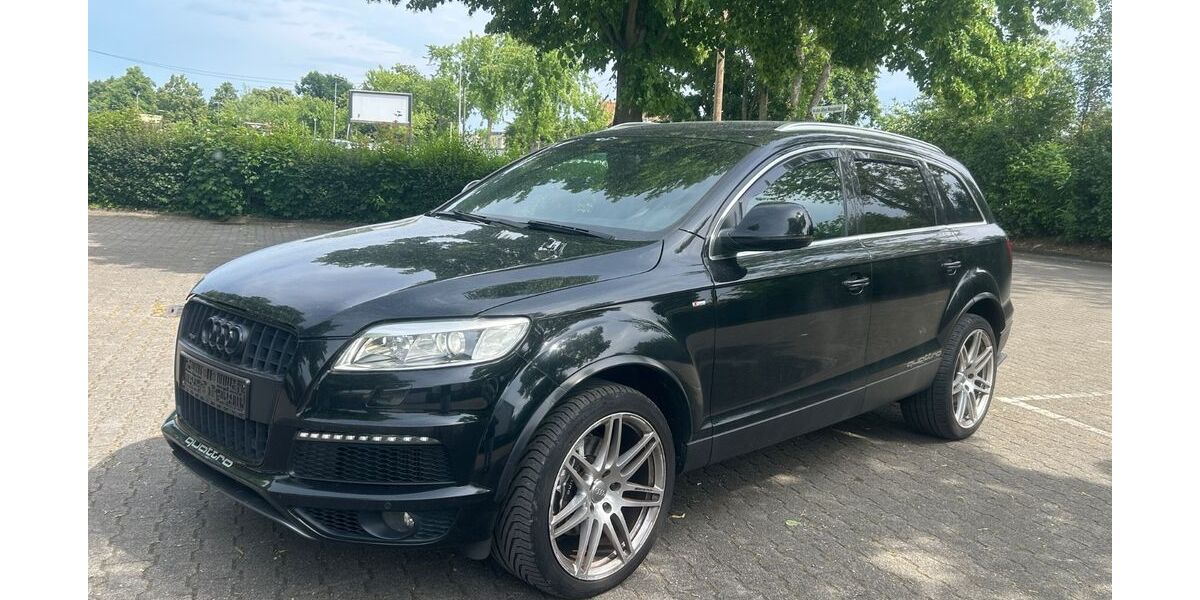 Audi Q7 294.000 km 9.950 &euro; Rüsselsheim 65428