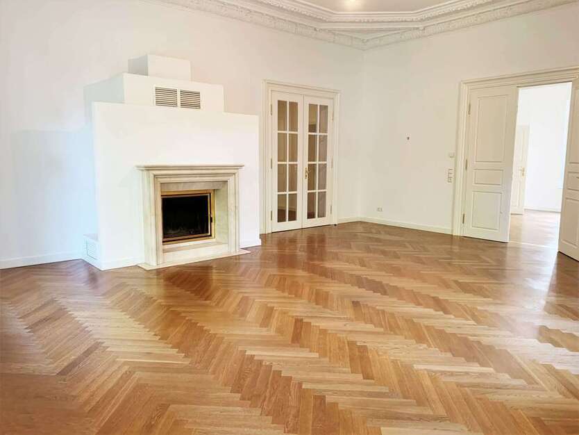 Wohnung zum Mieten in Leipzig 2.800 € 312 m²