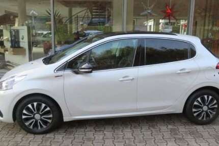 Peugeot 208 80.200 km 10.690 &euro; Oppenau 77728