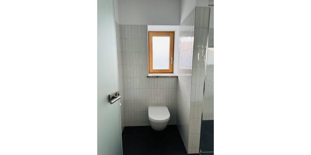 Reihenmittelhaus Branneburg Brannenburg - 4 Zimmer, 150 m&sup2;, 2.500&euro; | Angebot:25756972