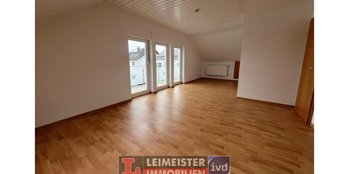 Ruhige teilrenovierte 3-Zi.-Wohnung mit SONNIGEM BALKON & BLICK INS GRÜNE 3 zimmer