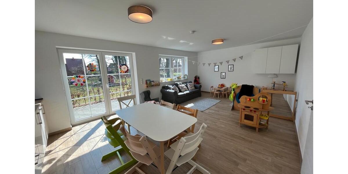 Erdgeschoßwohnung Delmenhorst Bungerhof - 4 Zimmer, 119 m&sup2;, 1.300&euro; | Angebot:26033133