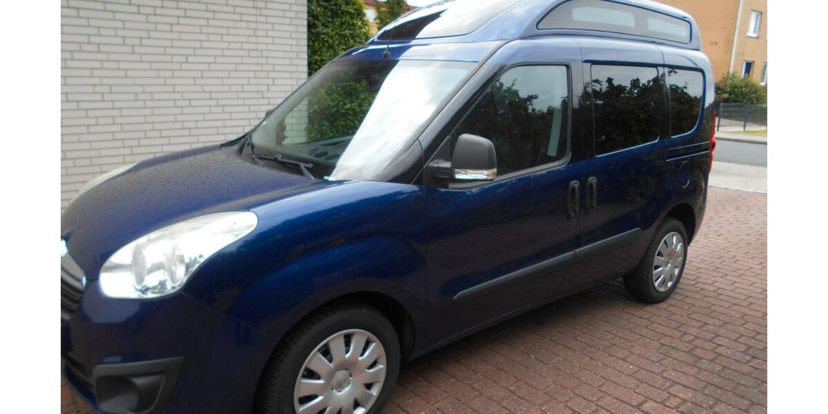 Opel Combo 90.000 km 9.900 &euro; Zeven 27404