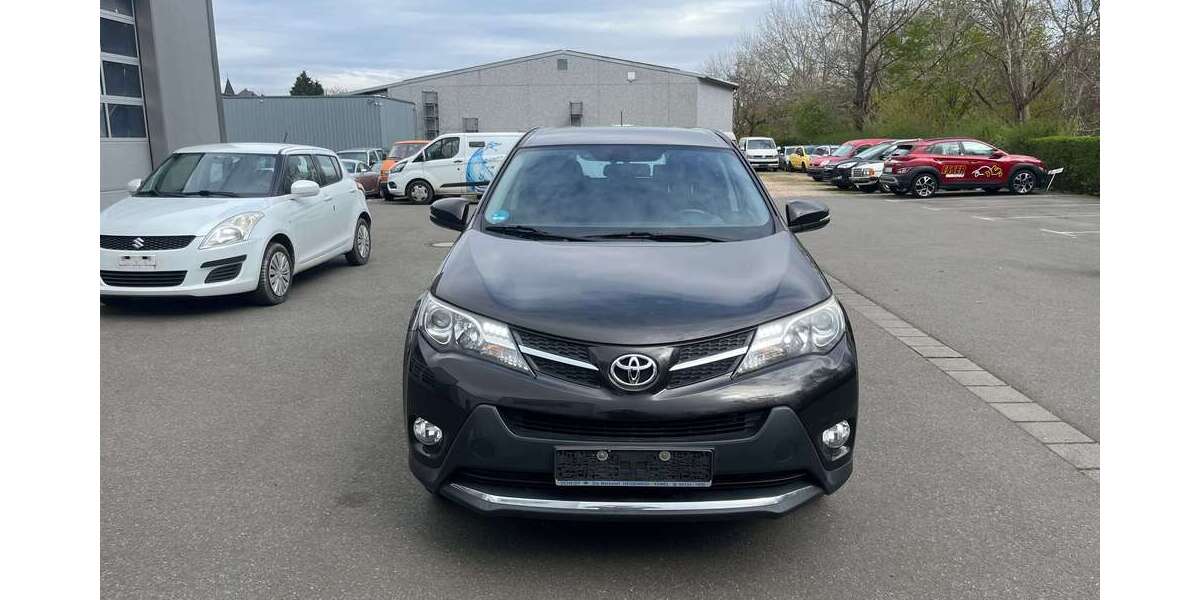 Toyota RAV 4 135.150 km 13.600 &euro; Geisenheim 65366