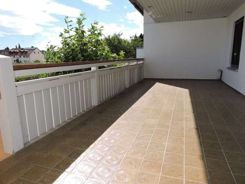 Wohnung zum Mieten in NEUFINISING 1.650 € 130 m²