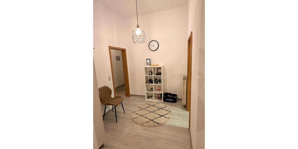 Etagenwohnung Brake (Unterweser) - 2 Zimmer, 65 m&sup2;, 140.000&euro; | Angebot:26877377