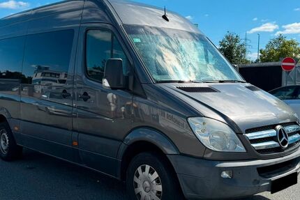 Mercedes-Benz Sprinter 240.000 km 7.900 &euro; Offenbach Am Main 63069