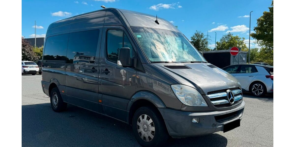 Mercedes-Benz Sprinter 240.000 km 7.900 &euro; Offenbach Am Main 63069