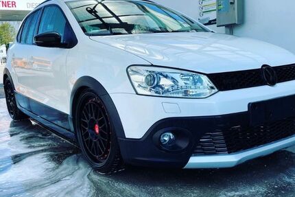 VW Polo 74.000 km 8.590 &euro; Triftern, Furth 84371
