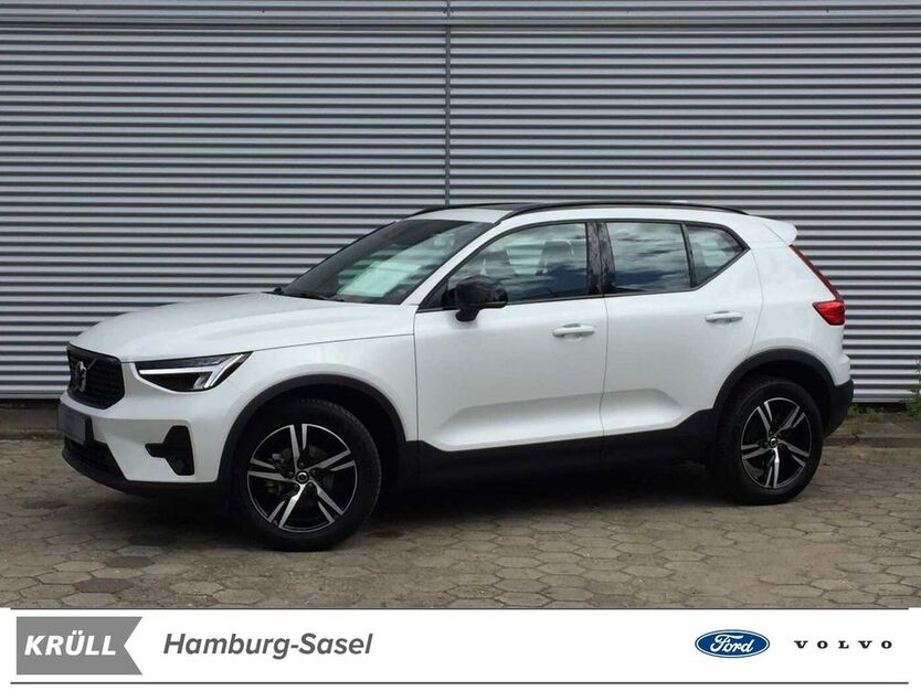 Volvo XC40 8.332 km 32.850 € Hamburg 22393
