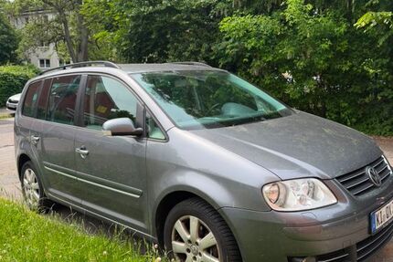 VW Touran 263.000 km 1.450 &euro; kiel 24109