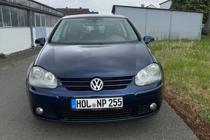 VW Golf 233.000 km 2.500 &euro; Holzminden 37603