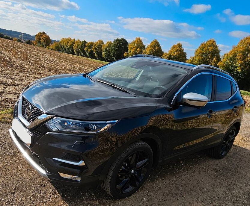 Nissan Qashqai 19.674 km 19.500 € Illertissen 89257
