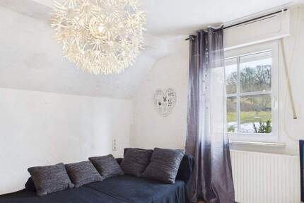 Haus Goldbach / Unterafferbach Goldbach - 8 Zimmer, 179 m&sup2;, 329.000&euro; | Angebot:25747500