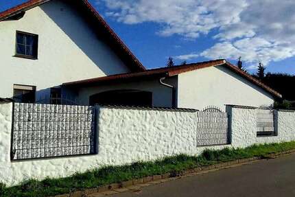 Haus zum Kaufen in Falkenstein 429.000 € 228 m² 5 zimmer