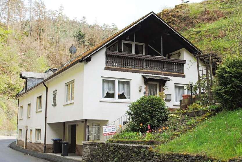 Haus zum Kaufen in Traben-Trarbach Kautenbach 137.500 € 182.11 m²
