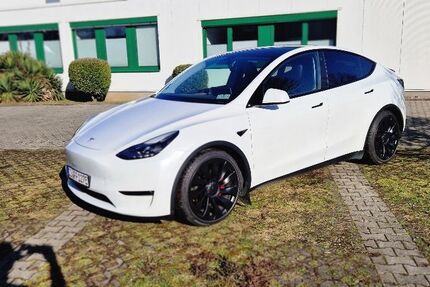 Tesla Model Y 86.000 km 34.000 &euro; Dortmund 44319
