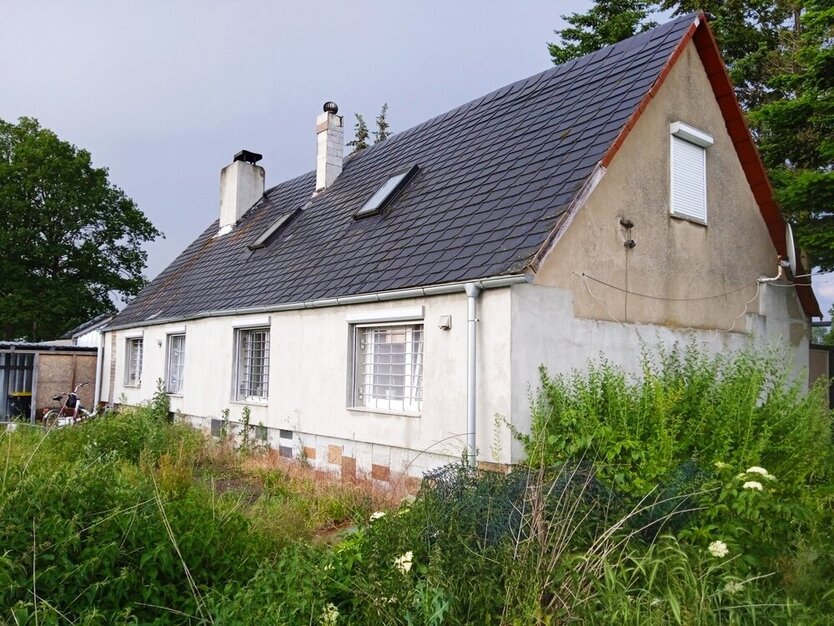 Pollitz, EFH + Nebenge. 2 zimmer