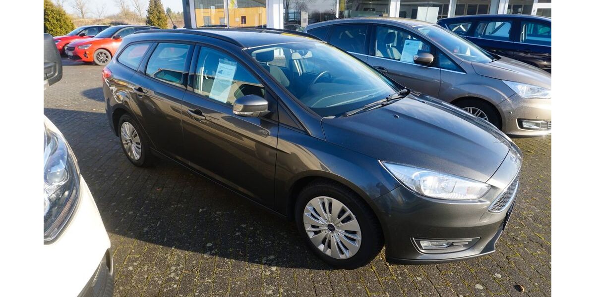 Ford Focus 72.650 km 10.990 &euro; Beeskow 15848
