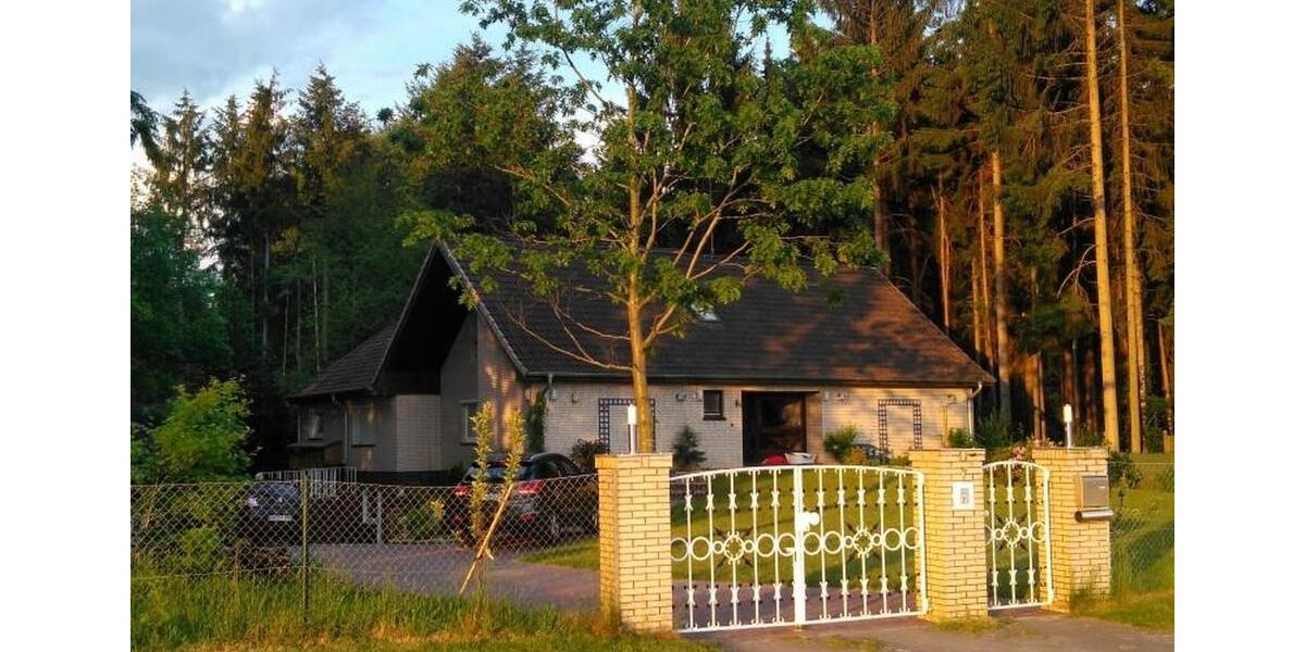 Obergeschoss Wohnung im 2 Familienhaus zu vermieten 3 zimmer