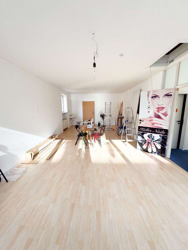 Büro in Murrhardt 280.000 € 138 m²