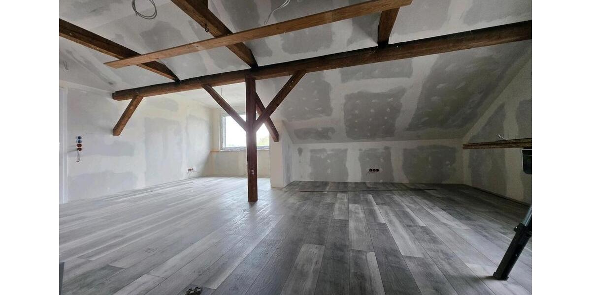 Maisonettenwohnung Kraichtal - 5.5 Zimmer, 135 m&sup2;, 1.250&euro; | Angebot:26317427