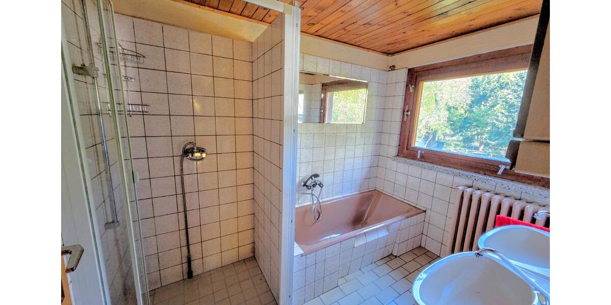 Einfamilienhaus Elsterwerda - 5 Zimmer, 200 m&sup2;, 198.000&euro; | Angebot:26934842
