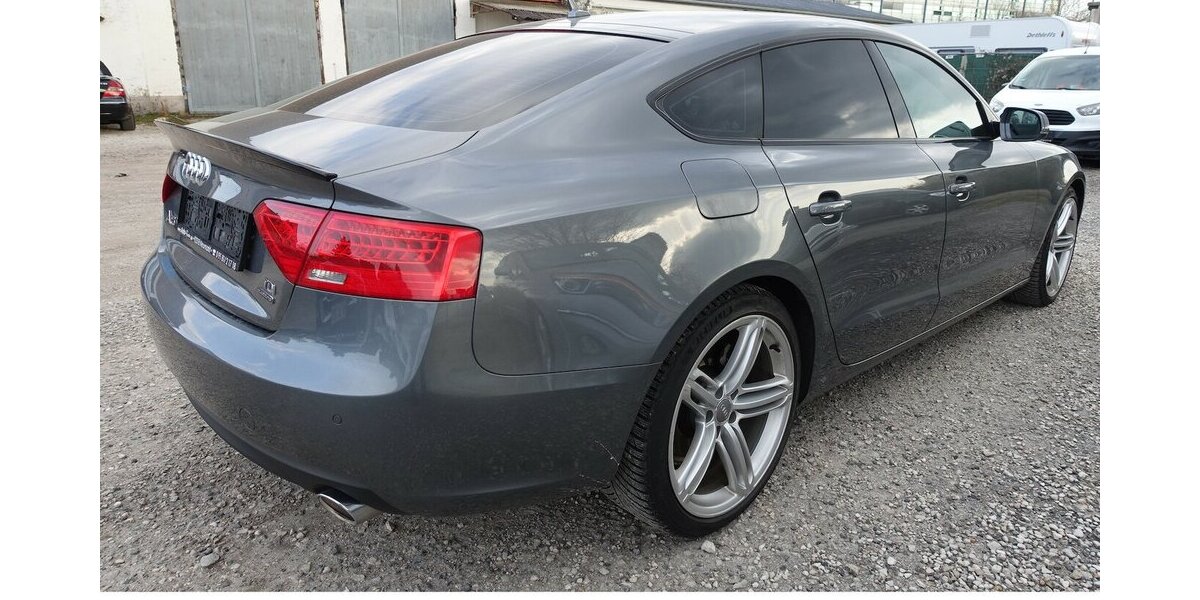 Audi A5 3.0 TDI quattro Bi-Xenon Standh. PDC Kamera S-L 146.000 km 17.950 &euro; Neumarkt/OPf 92318