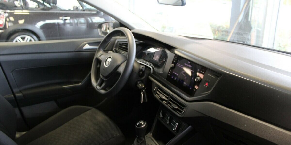 VW Polo 1.0 Trendline 77.920 km 11.980 &euro; Euskirchen 53881