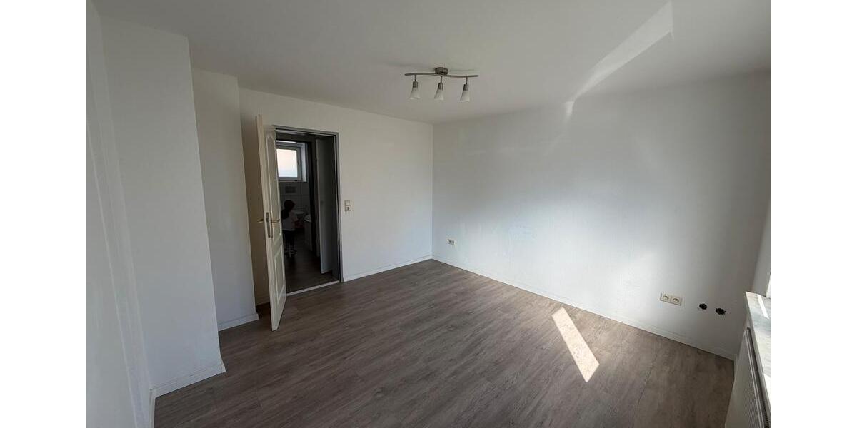 Erdgeschoßwohnung Stutensee - 2 Zimmer, 56 m&sup2;, 950&euro; | Angebot:26662136