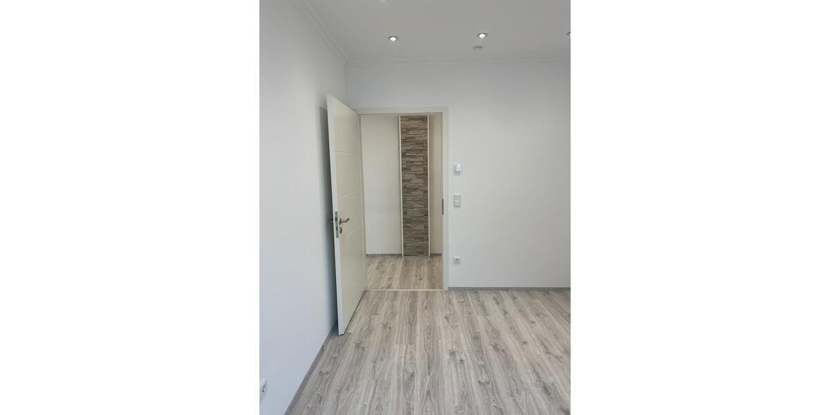 Erdgeschoßwohnung Groß-Zimmern Zimmern - 4 Zimmer, 79 m&sup2;, 1.250&euro; | Angebot:25979954