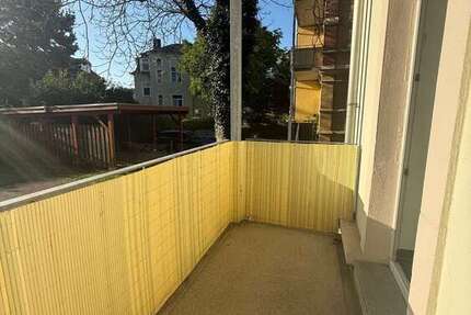 Wohnung Radebeul Alt-Radebeul - 2 Zimmer, 63 m&sup2;, 560&euro; | Angebot:27303078