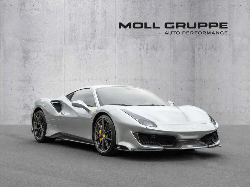 Ferrari 488 2.650 km 529.900 € Köln 50827