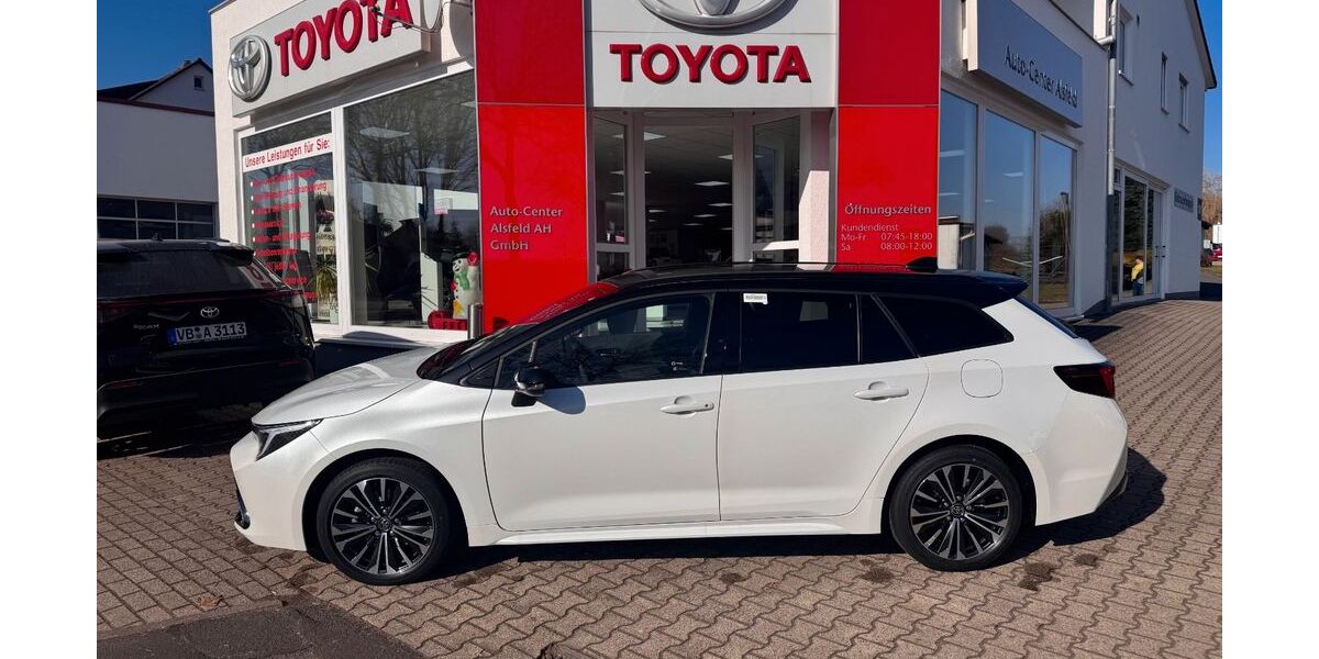 Toyota Corolla 5.000 km 37.990 &euro; Alsfeld 36304