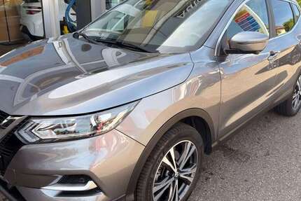 Nissan Qashqai 49.000 km 17.990 &euro; Angelbachtal 74918