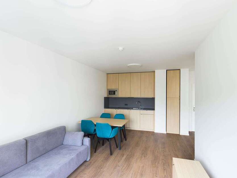 Wohnung zum Mieten in Berlin 1.270 € 47.48 m²
