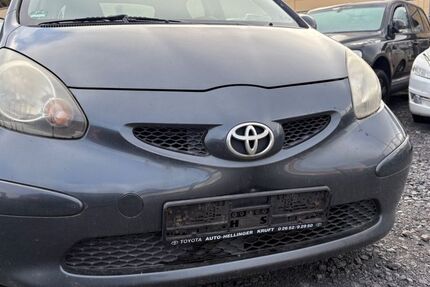Toyota Aygo (X) 148.000 km 1.450 &euro; Ochtendung 56299