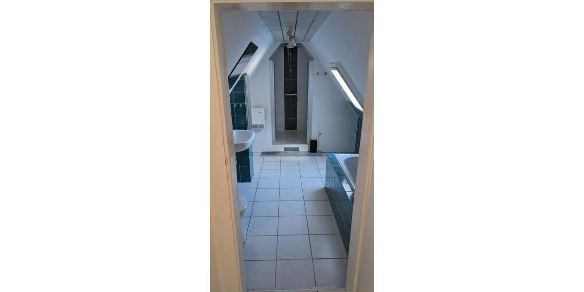 Mehrfamilienhaus, Wohnhaus Werdau - 17 Zimmer, 310 m&sup2;, 99.900&euro; | Angebot:27081973