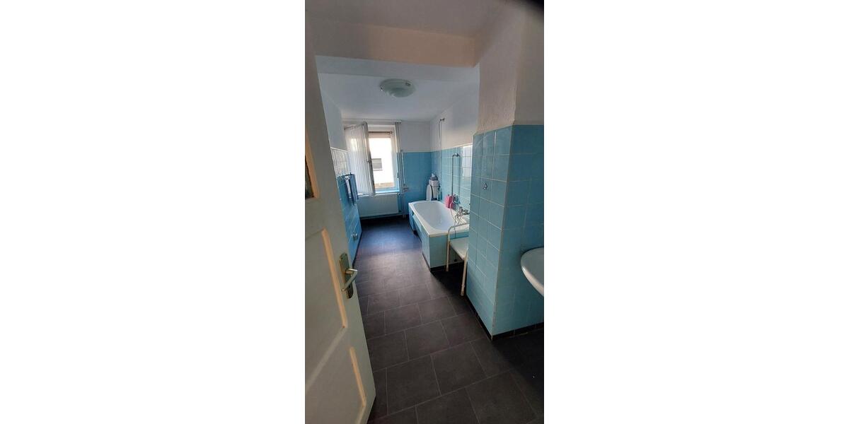 Bauernhaus, Landhaus Felsberg - 9 Zimmer, 300 m&sup2;, 354.000&euro; | Angebot:25225011
