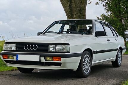 Audi 90 155.000 km 11.400 &euro; Krummhörn 26736