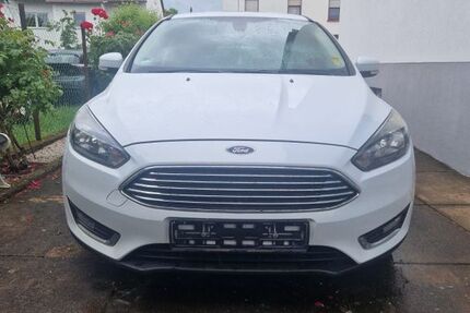 Ford Focus 94.000 km 7.999 &euro; Völklingen 66333