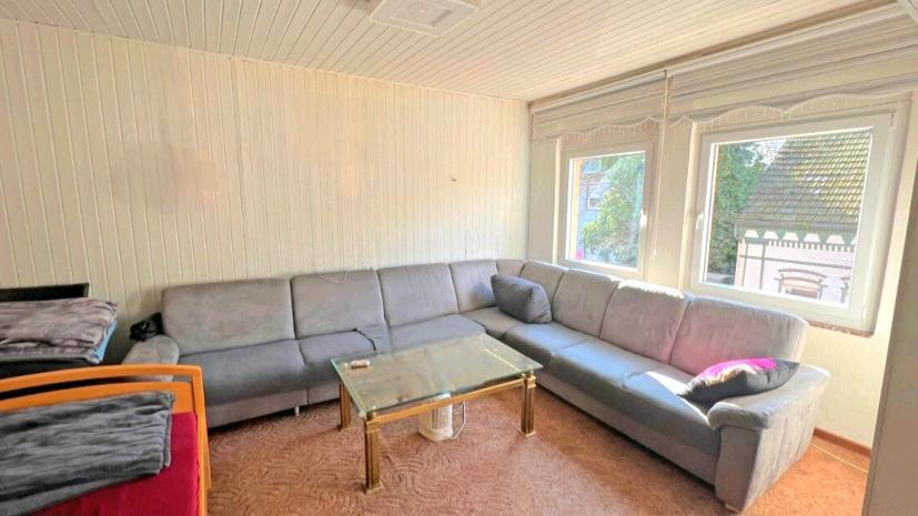 Etagenwohnung Duisburg Hamborn - 5 Zimmer, 130 m&sup2;, 109.000&euro; | Angebot:24694449