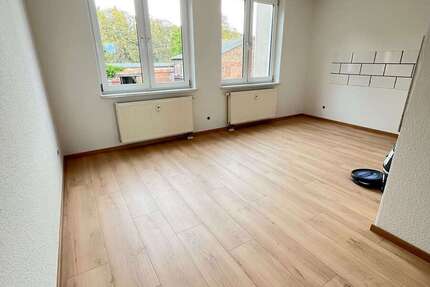 Wohnung zum Mieten in Merseburg (Saale 800 € 117.3 m² 4 zimmer