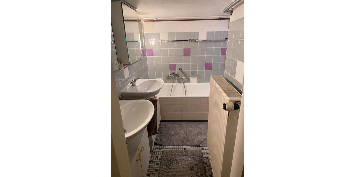 Etagenwohnung Eutin - 3 Zimmer, 65 m&sup2;, 500&euro; | Angebot:26253727