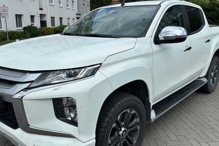 Mitsubishi L200 353.000 km 16.500 &euro; Frankfurt Am Main 60386