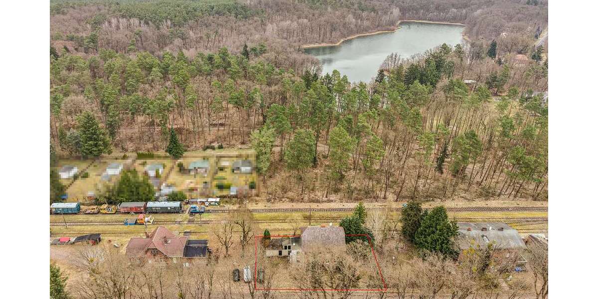 Zweifamilienhaus in ruhiger Naturlage mit Wassernähe– saniertes ehemaliges Bahnhofs-Häuschen - Zweifamilienhaus Sternebeck | Angebot:26095138