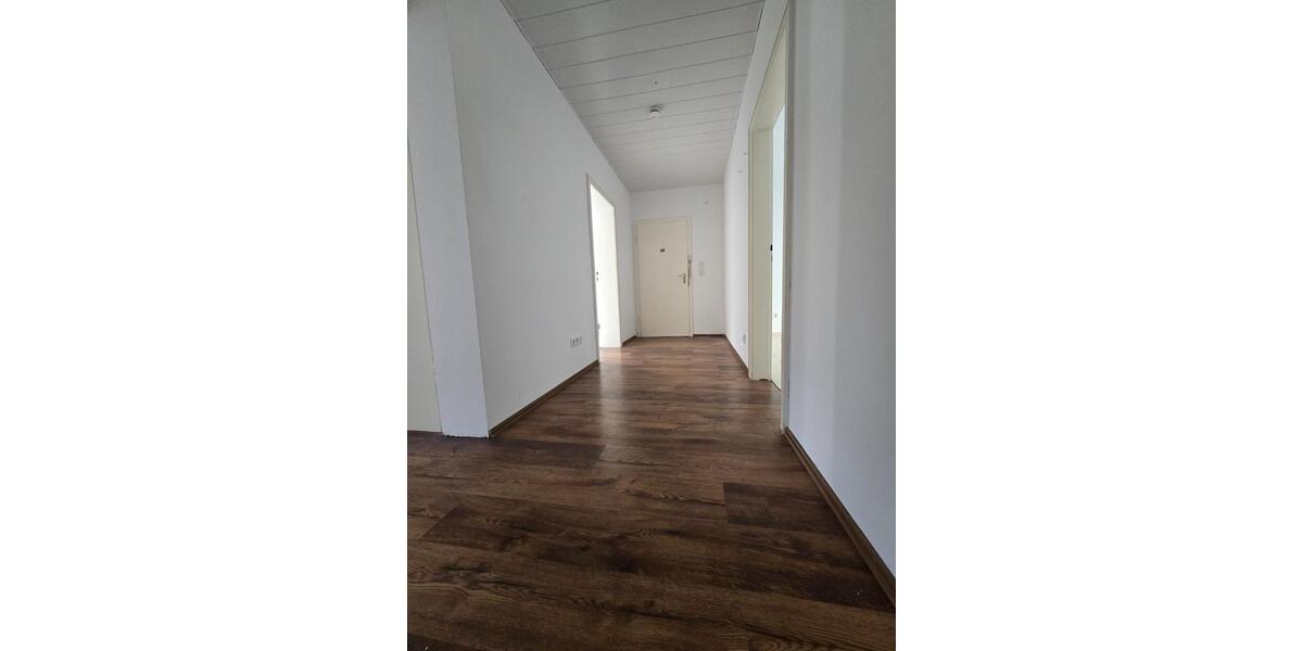 Attraktive 3-Zimmer-Wohnung in Wuppertal-Elberfeld in UNI-Nähe 3 zimmer