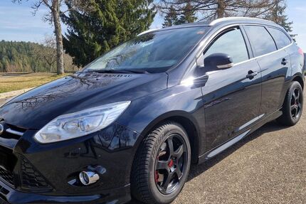 Ford Focus 221.500 km 5.190 &euro; Gütenbach 78148